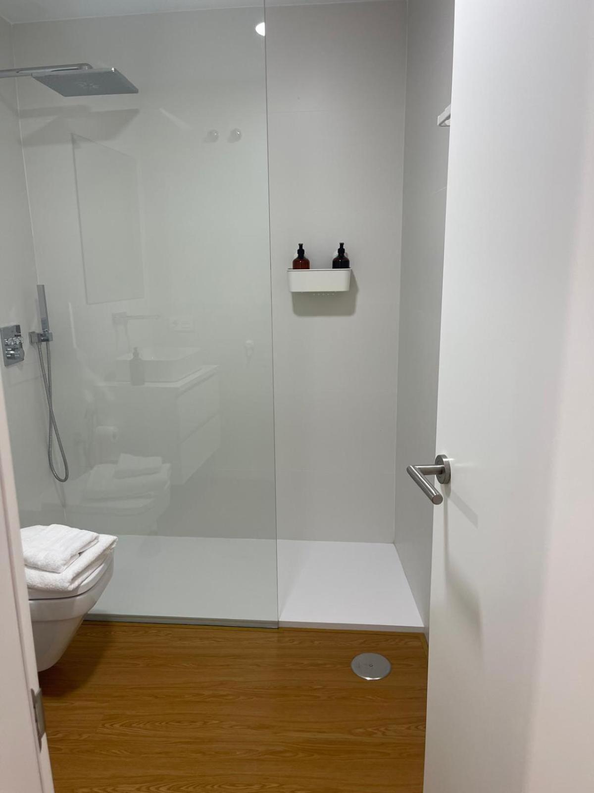 Apartamento Calle Rodrigo De Triana Con Opcion De Parking Севилья Экстерьер фото