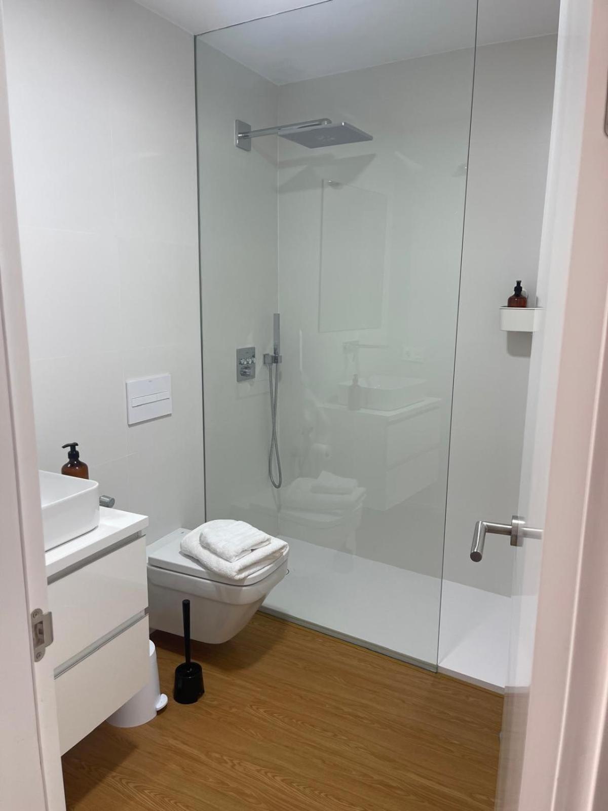 Apartamento Calle Rodrigo De Triana Con Opcion De Parking Севилья Экстерьер фото