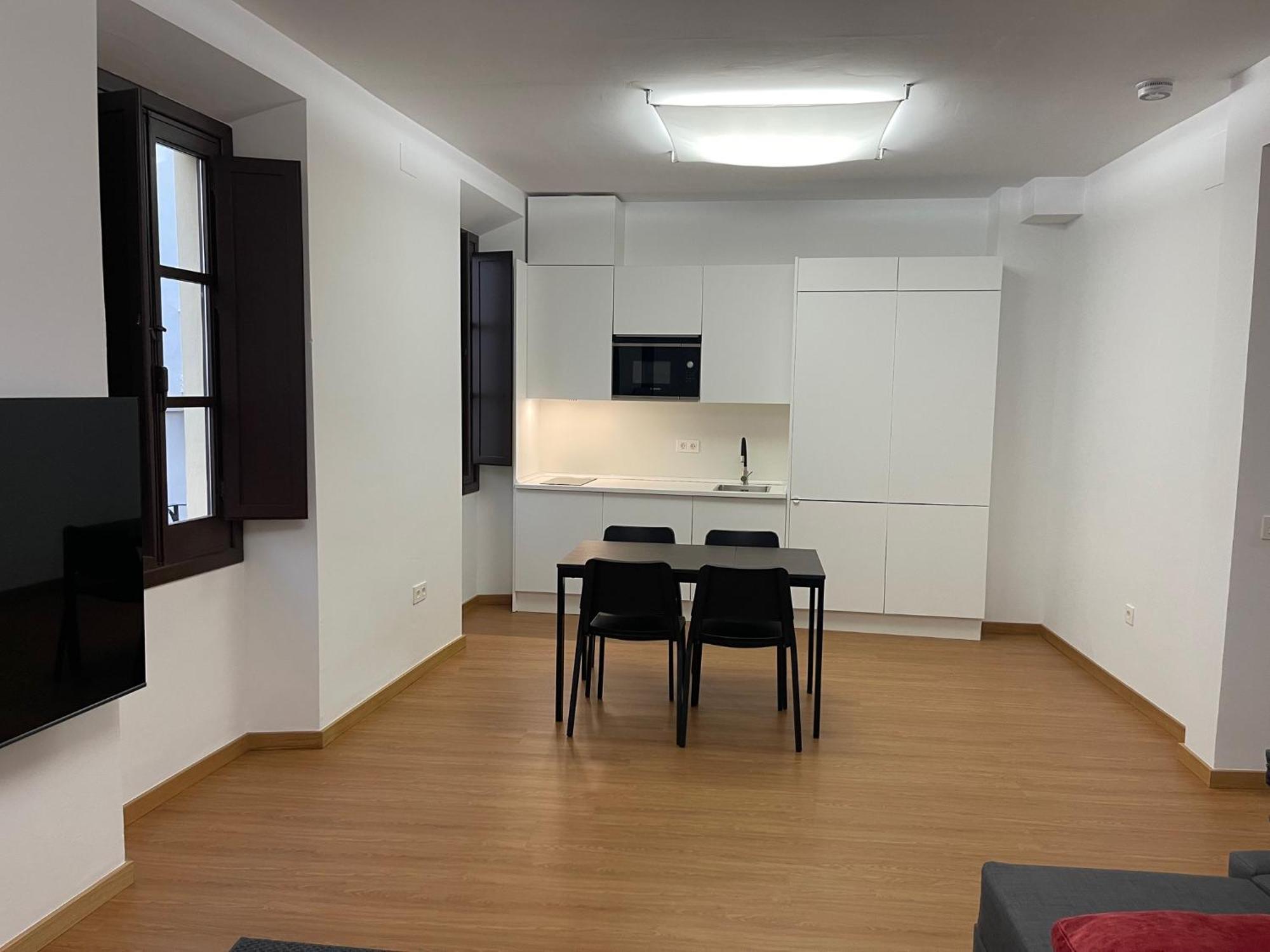 Apartamento Calle Rodrigo De Triana Con Opcion De Parking Севилья Экстерьер фото