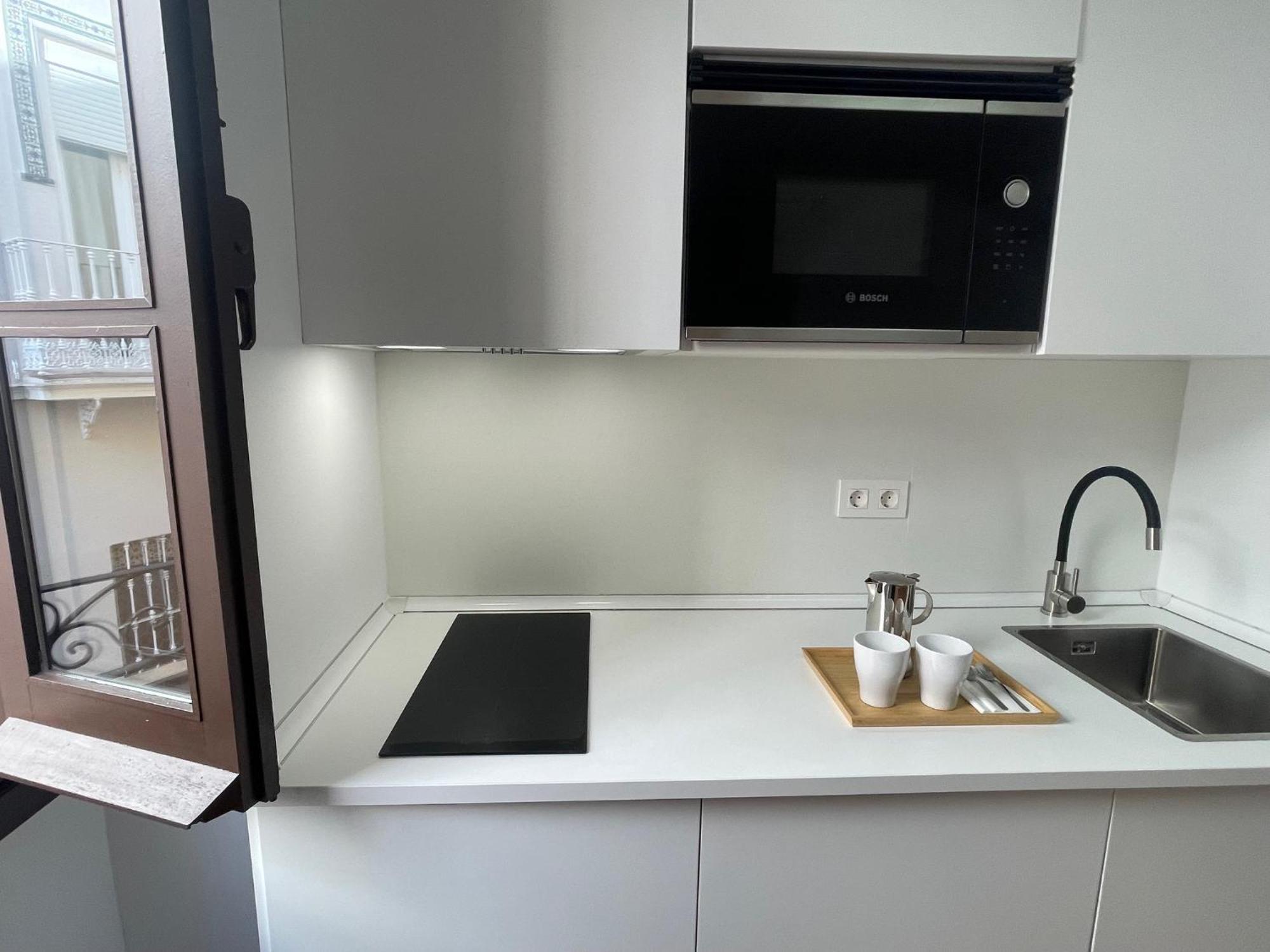 Apartamento Calle Rodrigo De Triana Con Opcion De Parking Севилья Экстерьер фото