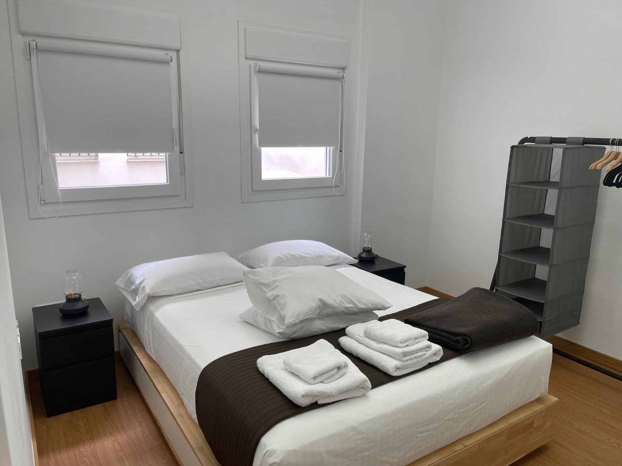 Apartamento Calle Rodrigo De Triana Con Opcion De Parking Севилья Экстерьер фото